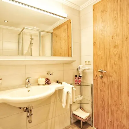 Mountain - Living By Salner Ишгль