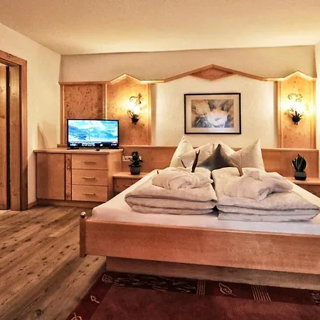 Mountain - Living By Salner Appartement Ischgl