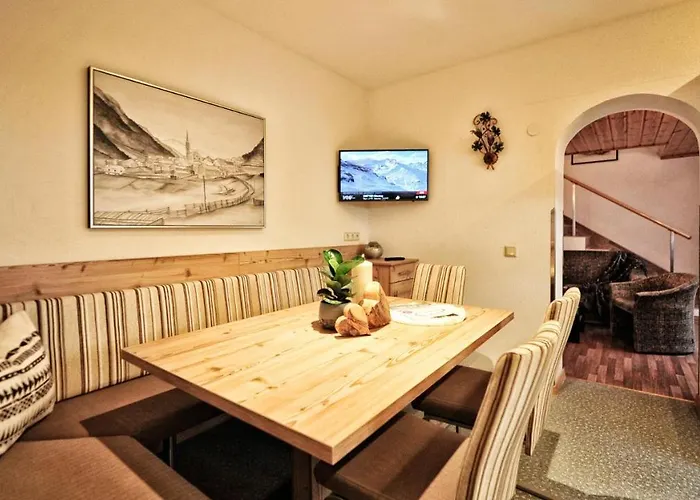 Mountain - Living By Salner Ischgl