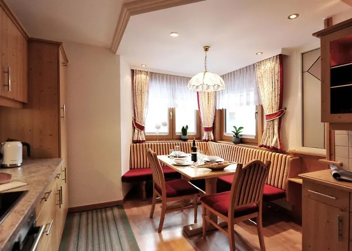 Mountain - Living By Salner Ischgl