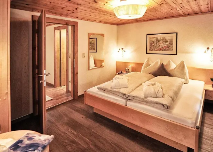 Mountain - Living By Salner Ischgl